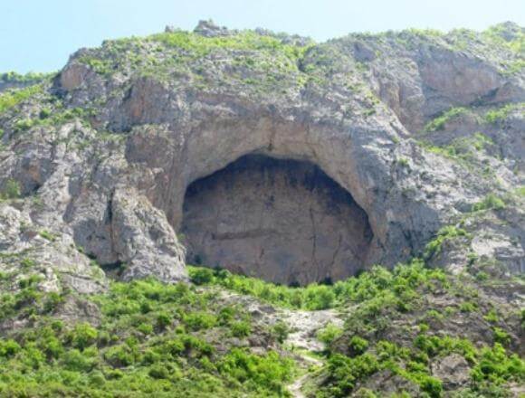 غار کیجاک چال سوادکوه یا غار اسپهبد خورشید