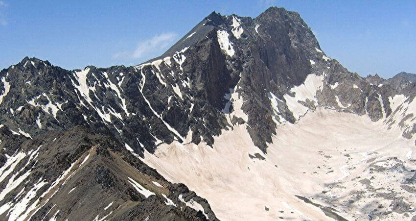 قله علم کوه کلاردشت