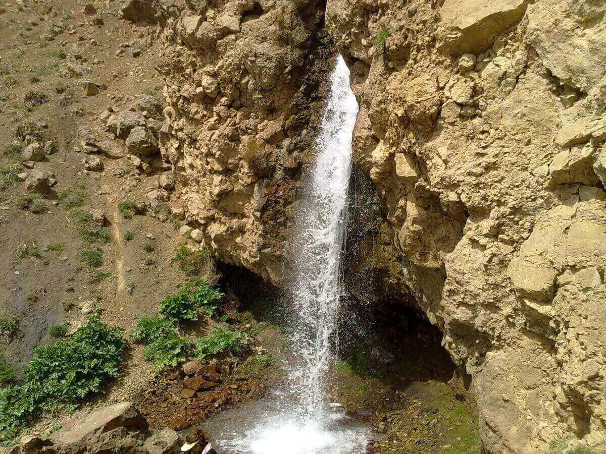 آبشار آینه رود دماوند