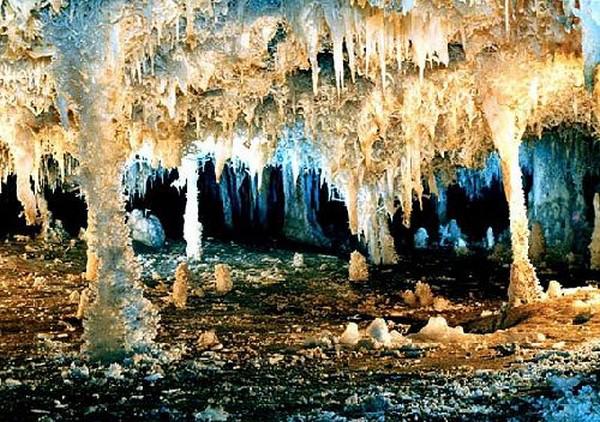 غار یاغی لوکا رامسر