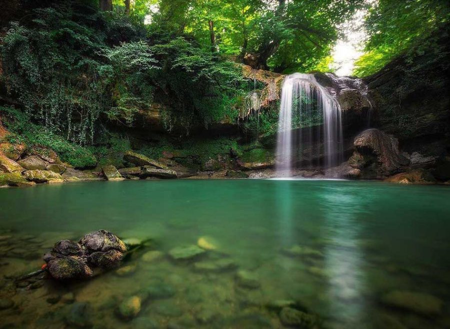 آبشارسیاسرت
