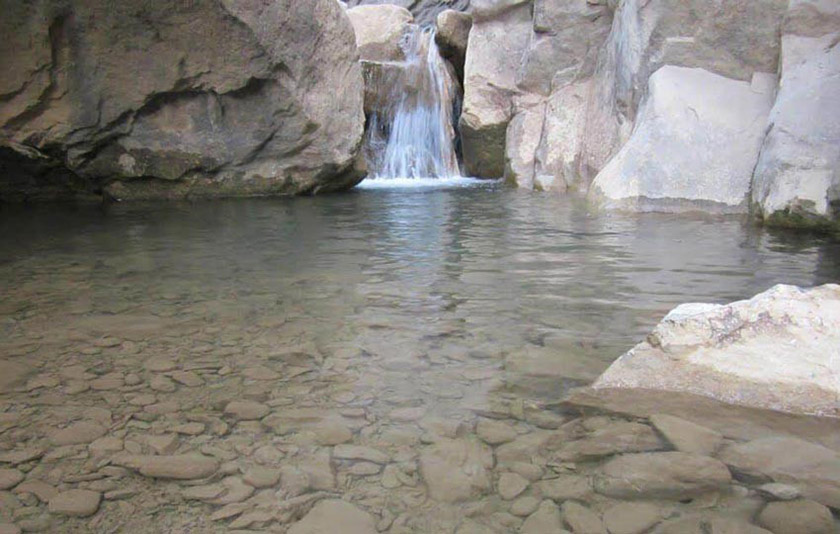چشمه تیزاب و آبشار تیزآب در دماوند
