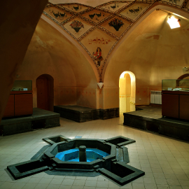 حمام تاریخی نصر